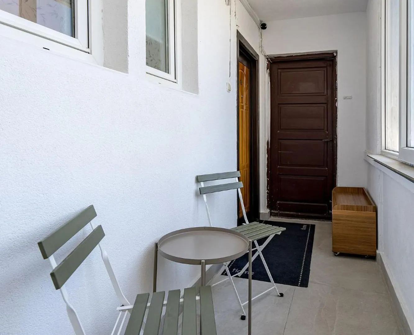 Romana Vibe Elegance In The Heart Of The City Бухарест 0*,  Румыния